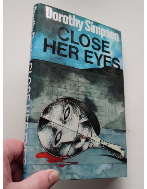 Close Her Eyes: An Inspector Thanet Mystery