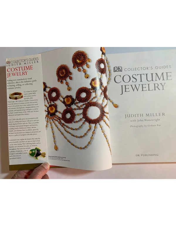 Costume Jewelry (DK Collector's Guides)